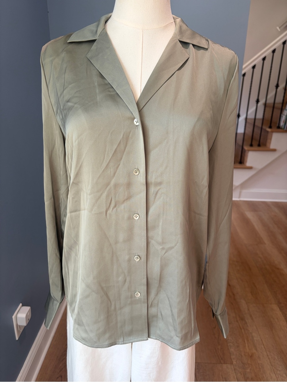 Quince Washable Stretch Silk Button Down Blouse Sage Green Small